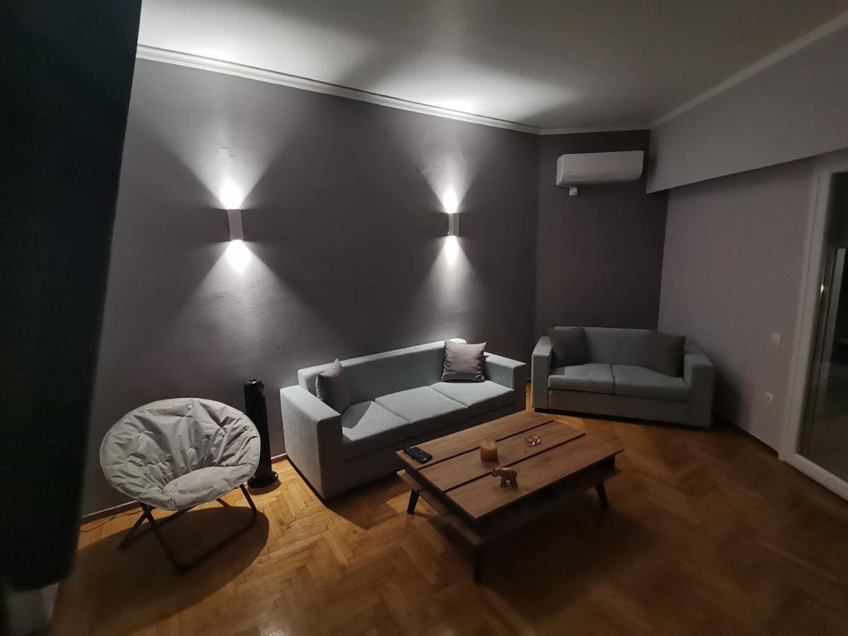 Penthouse Spacious W Super Wifi & Terrace, 2 Min From Metro Athen Exterior foto